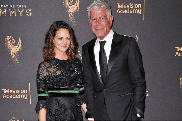 Asia Argento toujours en deuil : elle rend un hommage bouleversant à son compagnon Anthony Bourdain