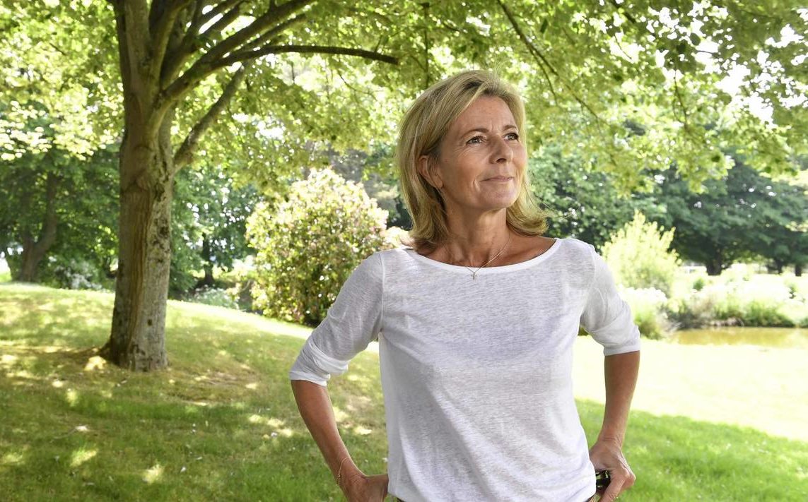 Claire Chazal se confie sur les remarques auxquelles elle a été confrontée en tant que mère célibataire