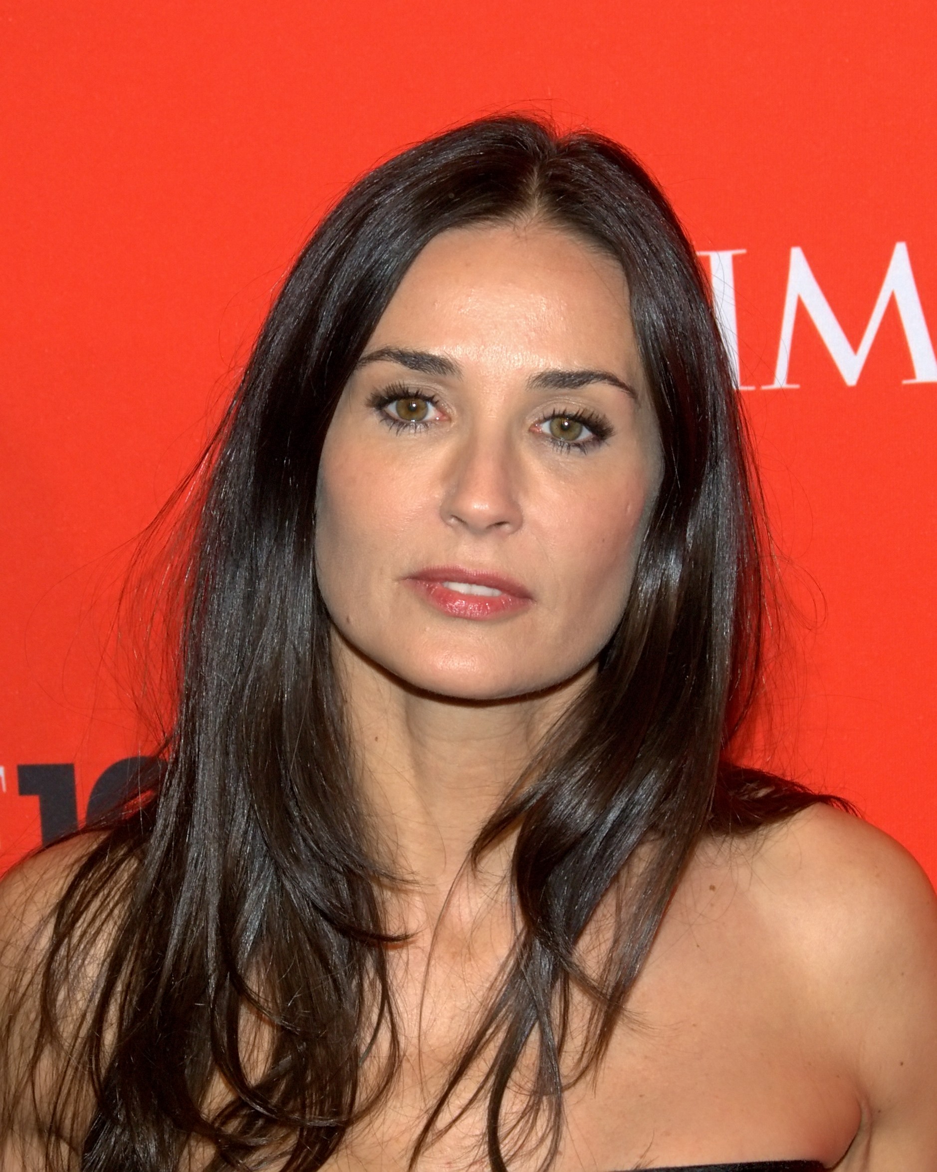 Demi Moore : Victime d'une fraude bancaire, elle perd beaucoup d’argent !