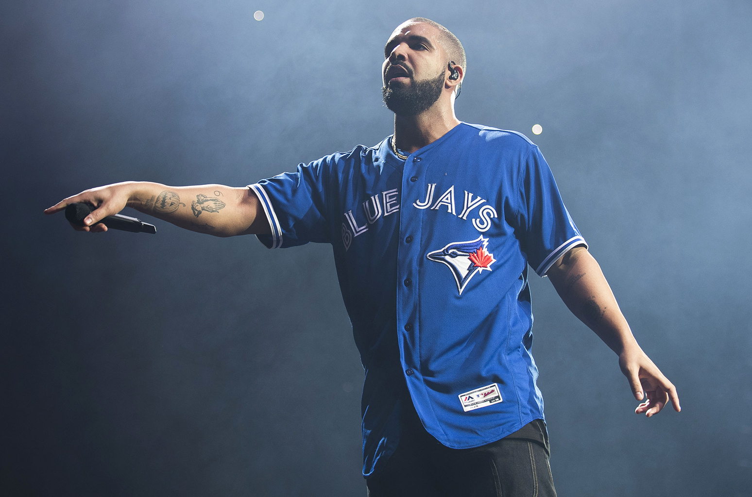 Drake bat un record des Beatles détenu depuis 1964