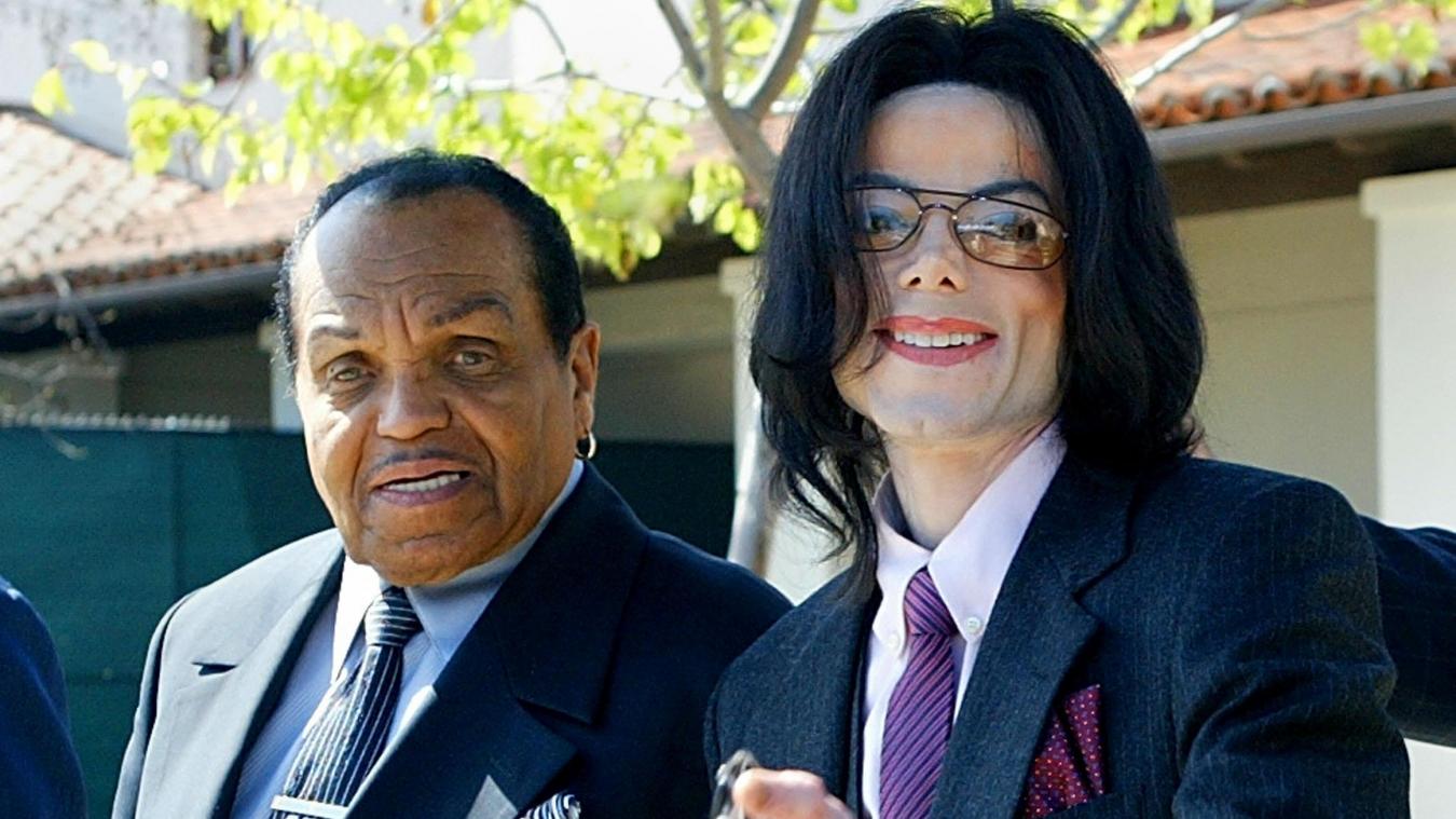Joe Jackson enterré à Los Angeles, près de son fils Michael