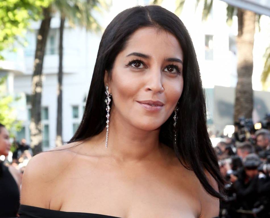 Leïla Bekhti : L’actrice se moque d’un internaute avec l’aide de Marina Foïs !