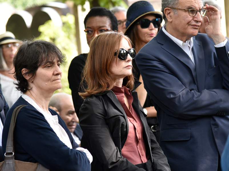 Les obsèques de Claude Lanzmann ont ému Isabelle Huppert et Bernard-Henri Levy