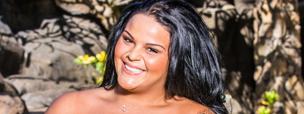 Les Vacances des Anges 3 : Sarah Fraisou enceinte ? Les internautes en doutent !