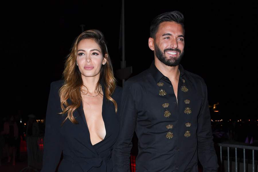 Nabilla Benattia enceinte ? Elle sort enfin de son silence