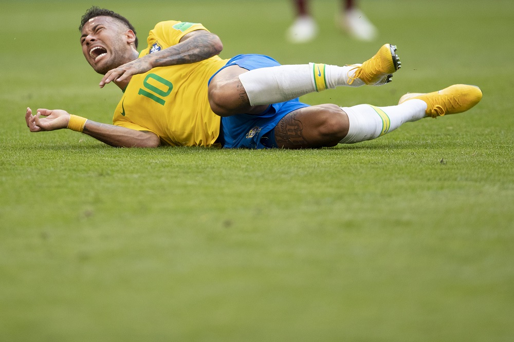 Neymar joue la carte de l'auto-dérision