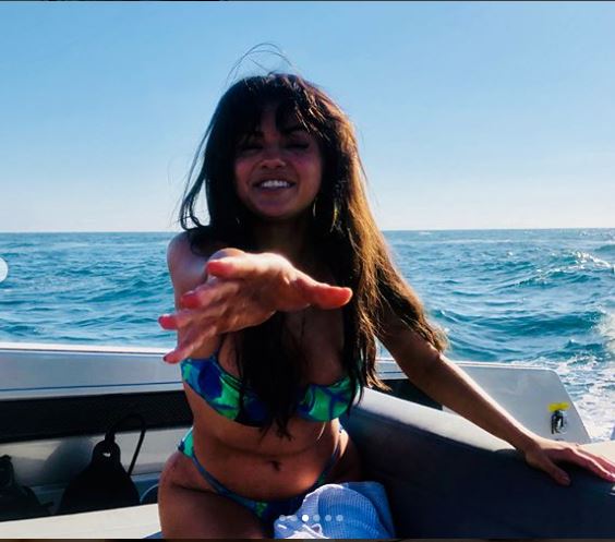 Selena Gomez sublime en bikini : la chanteuse est au meilleur de sa forme !