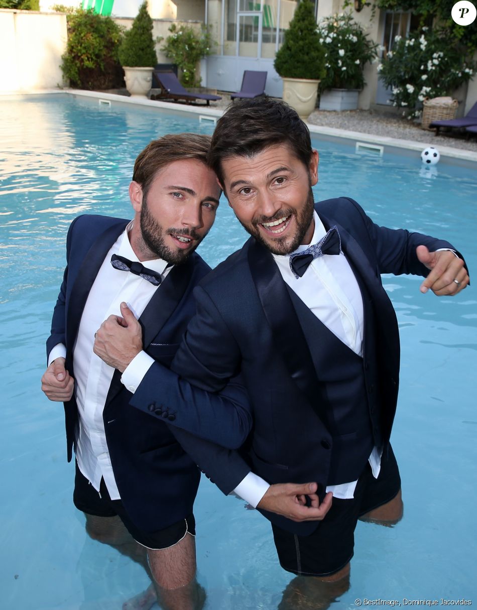 Christophe Beaugrand dévoile les photos de son mariage avec Ghislain Guerin !