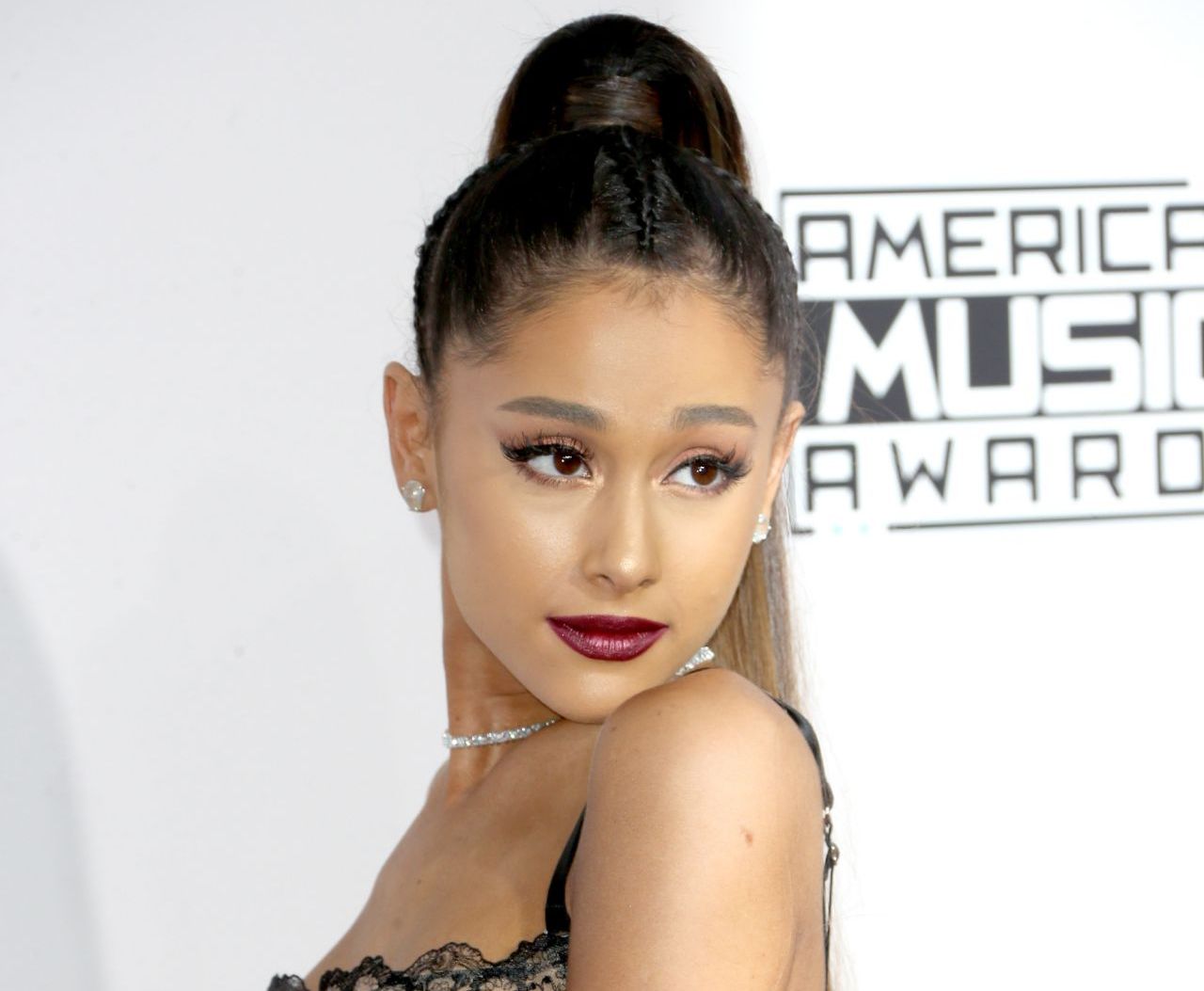 Ariana Grande « Get Well Soon »: Le titre revenant sur l’attentat de Manchester