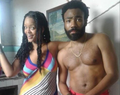 C'est quoi cette incroyable photo de Rihanna et Donald Glover ?