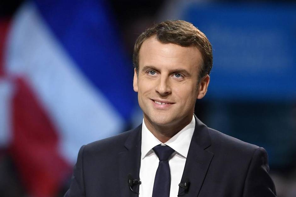 Saurez-vous deviner la chanson préférée d’Emmanuel Macron en karaoké ?