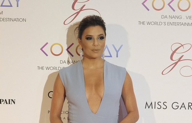 Eva Longoria a du mal à reprendre du service après la naissance de son fils