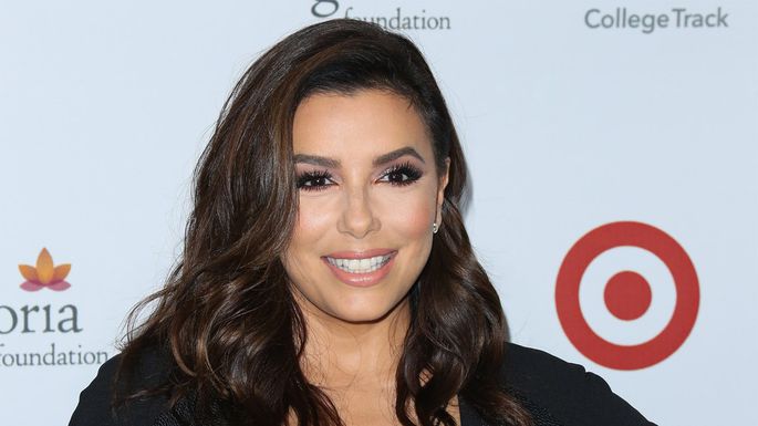 Eva Longoria et son petit Santiago, elle prend la pose avec (à nouveau) !