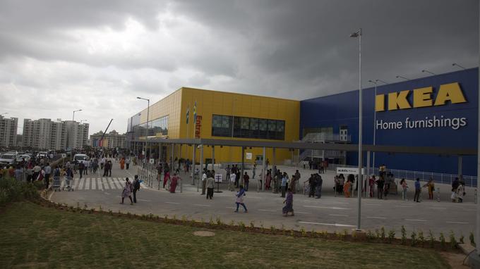 Inde : un magasin Ikea demande à ses clients de... ne pas venir !