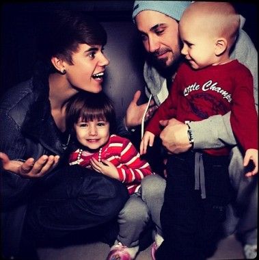 Justin Bieber : Il présente sa nouvelle petite sœur sur Instagram !