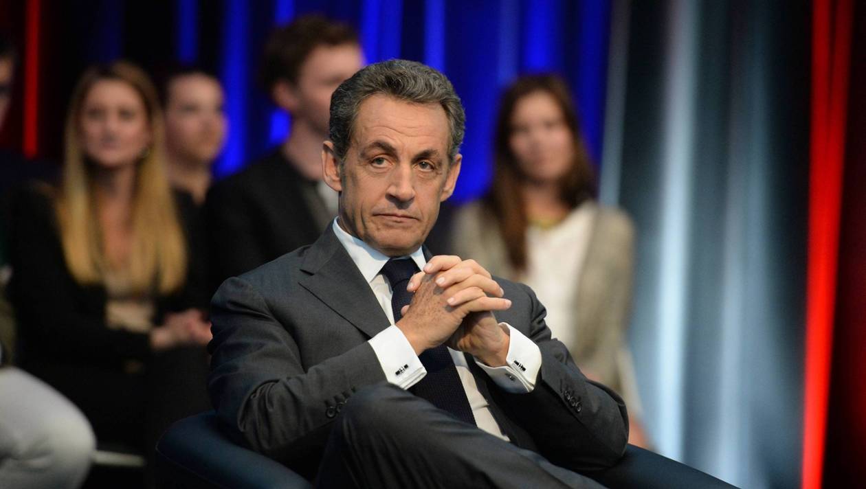 Nicolas Sarkozy de retour en politique  ? Carla Bruni le rappelle à l’ordre