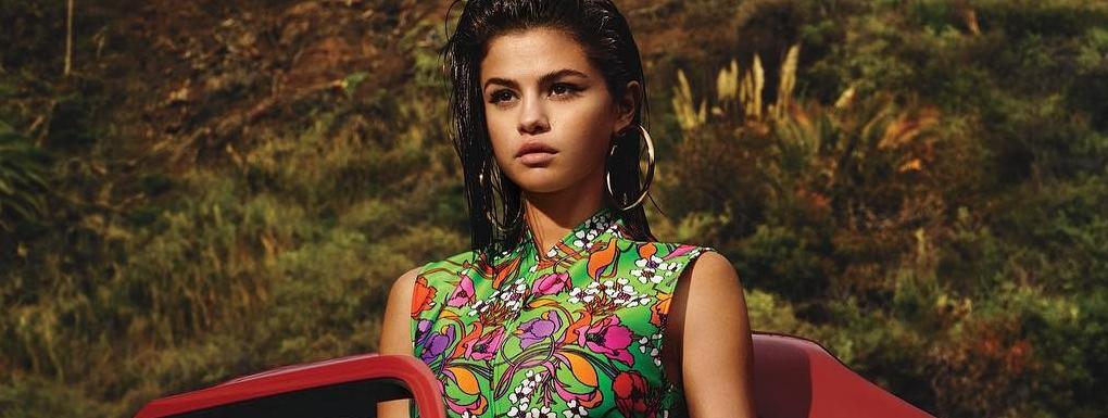 Selena Gomez sublime en bikini : la chanteuse est au meilleur de sa forme !