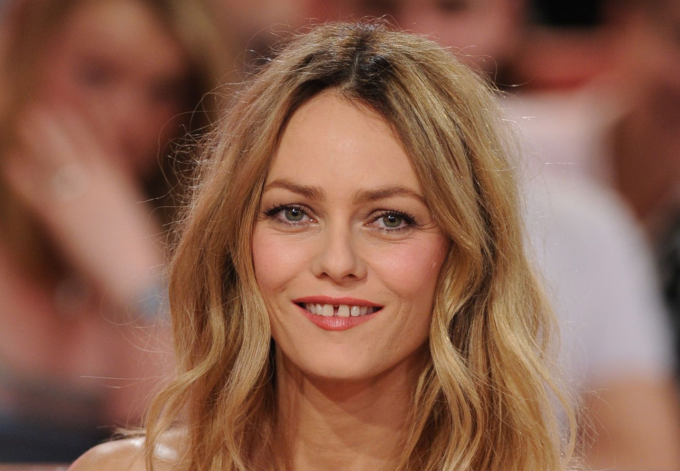 Vanessa Paradis en colère contre la presse people : Elle pousse un gros coup de gueule