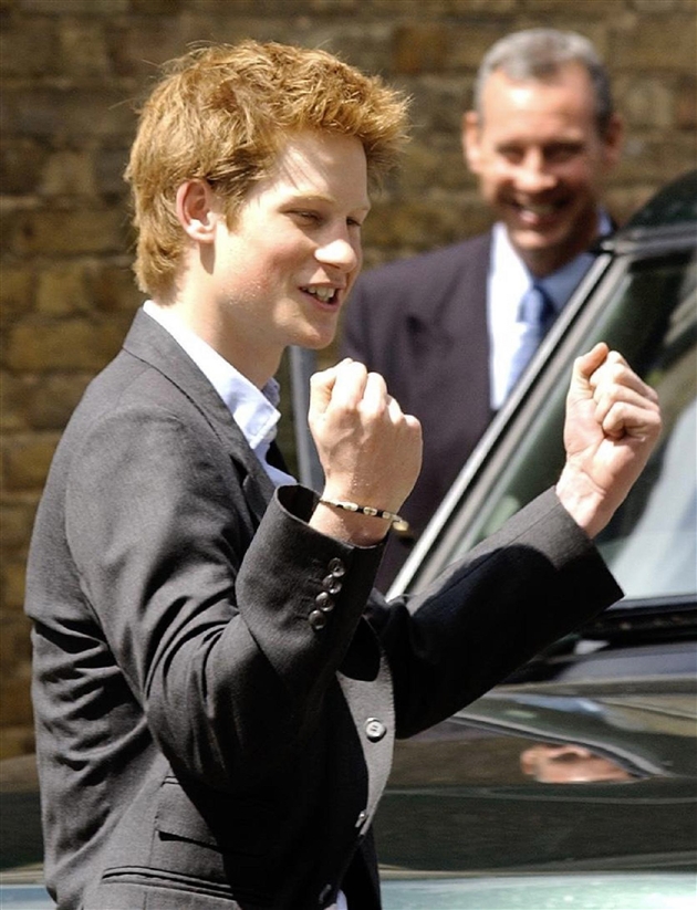 Le Prince Harry : L'histoire de ce bracelet fétiche qu'il ne quitte jamais depuis 20 ans