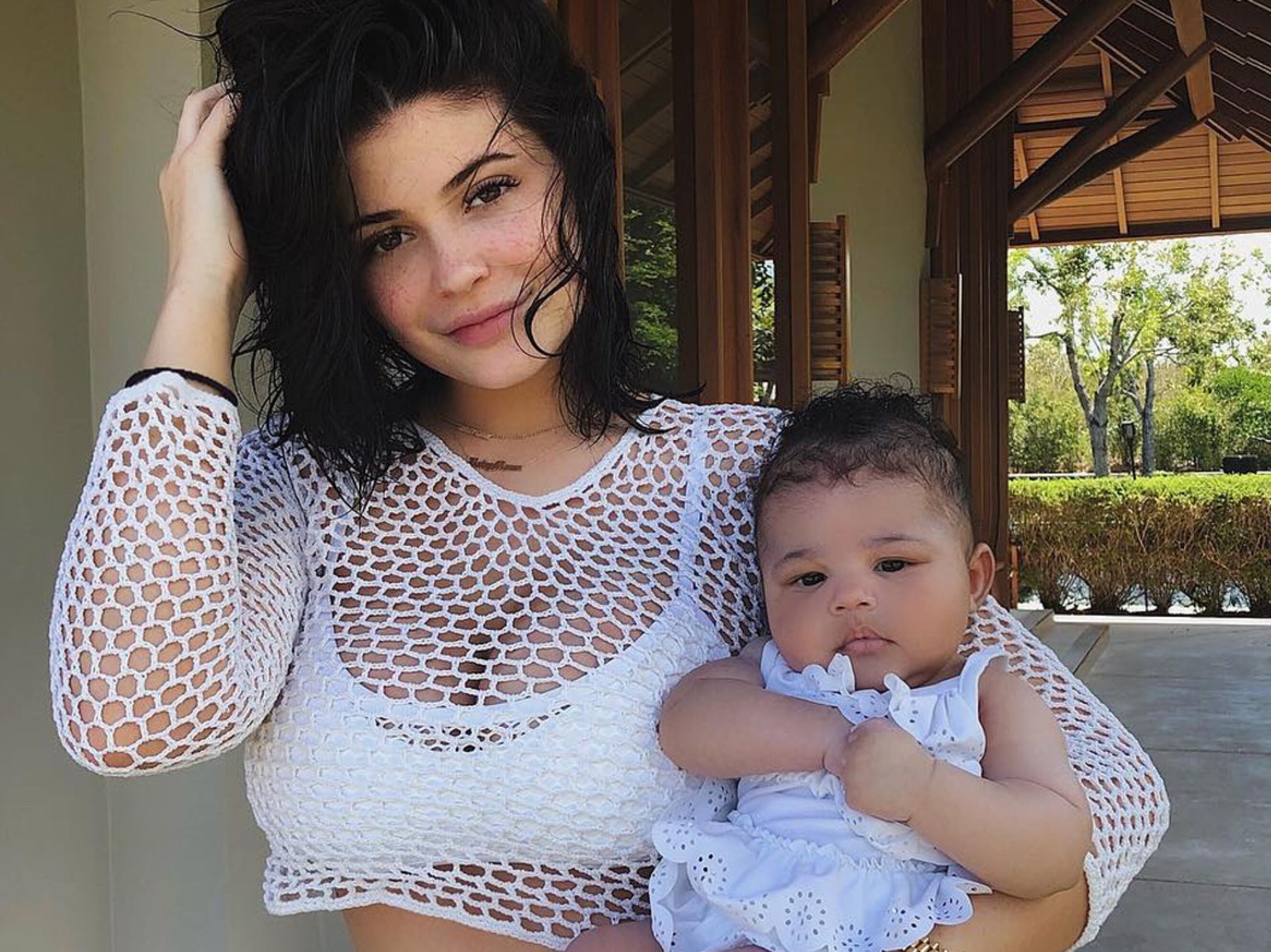 Kylie Jenner et Stormi osent le style Barbie !