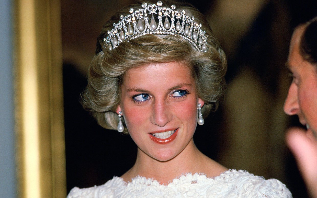 Lady Diana avait-elle prédit son décès ? 21 ans après sa mort, une étrange lettre refait surface