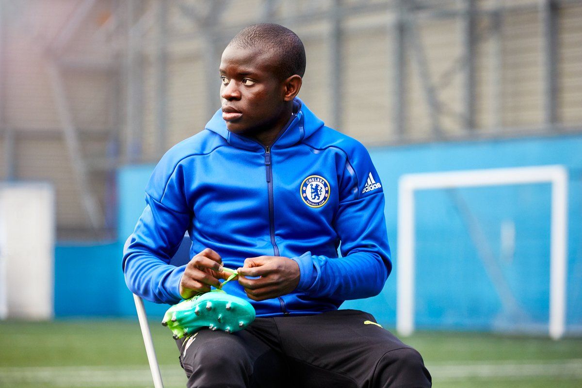 N'Golo Kanté : il rate son train et passe la soirée chez des inconnus