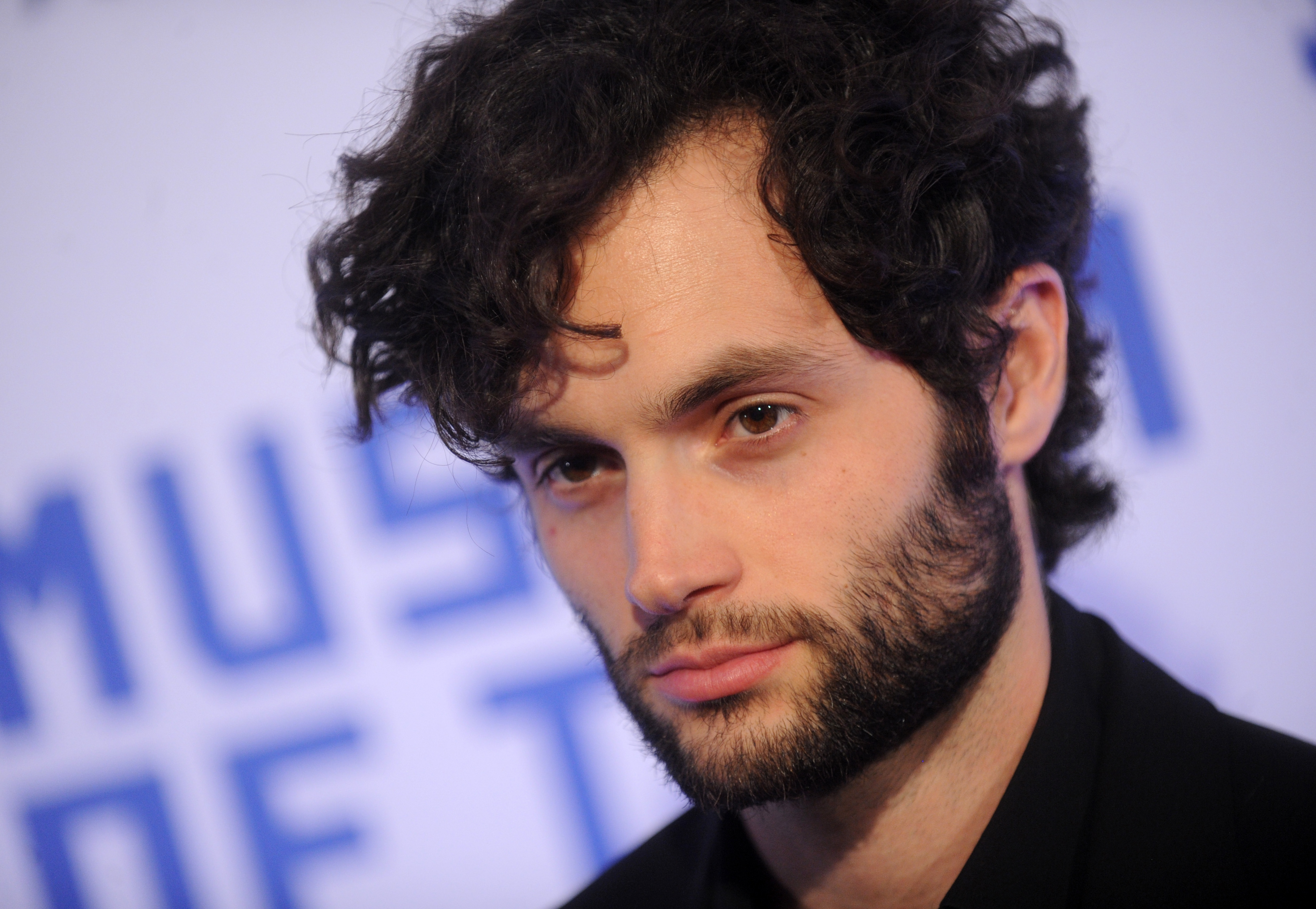 Penn Badgley (Gossip Girl) : « J'ai littéralement été agressé sexuellement »