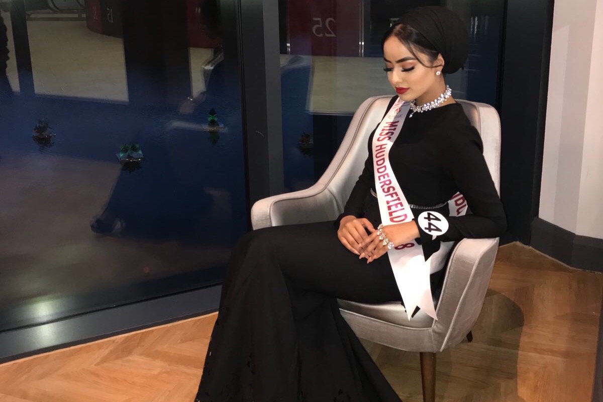 Une candidate voilée pourrait remporter Miss Angleterre