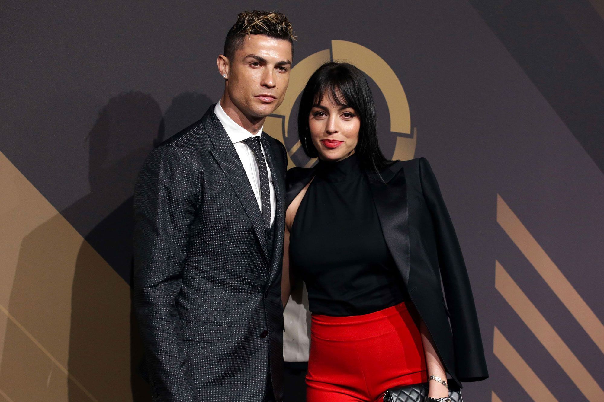 Cristiano Ronaldo accusé de viol : Sa chérie Georgina Rodriguez vient timidement à son secours