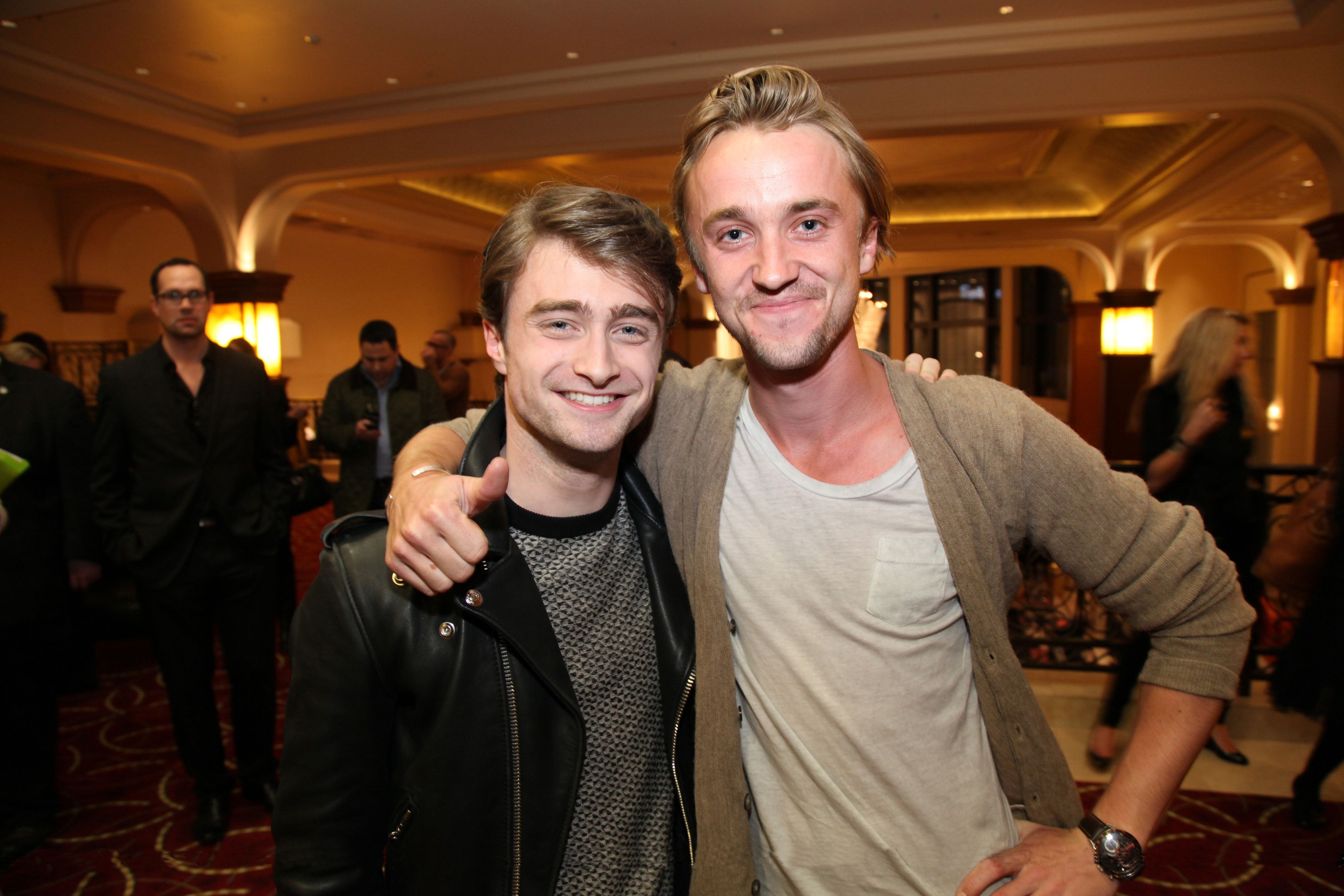 Daniel Radcliffe et Tom Felton réunis : Les fans de Harry Potter déchaînés !
