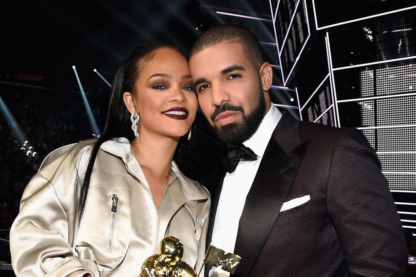 Drake avoue : il voulait avoir des enfants avec Rihanna !