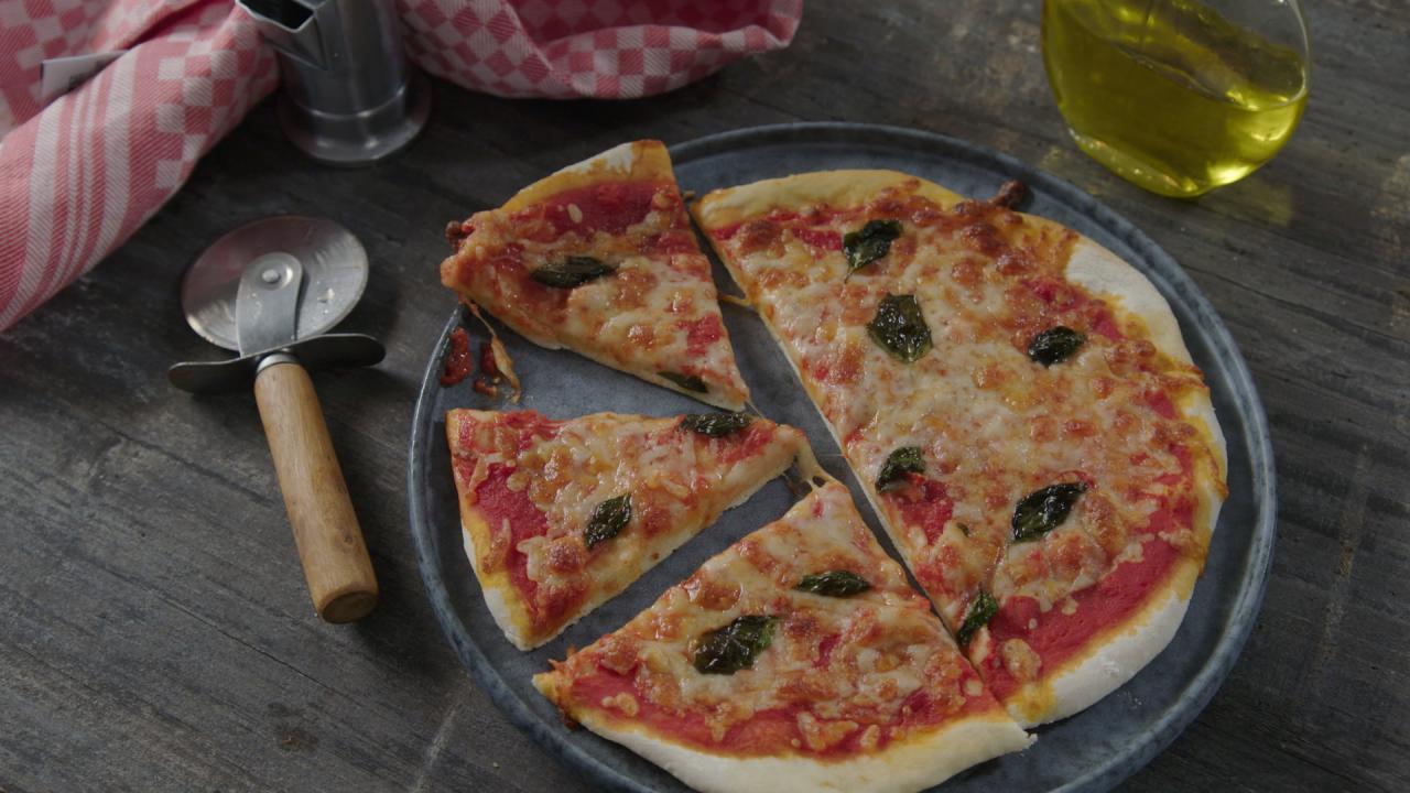 Incroyable ! Cet homme du New Jersey ne mange que des pizzas au fromage depuis 37 ans