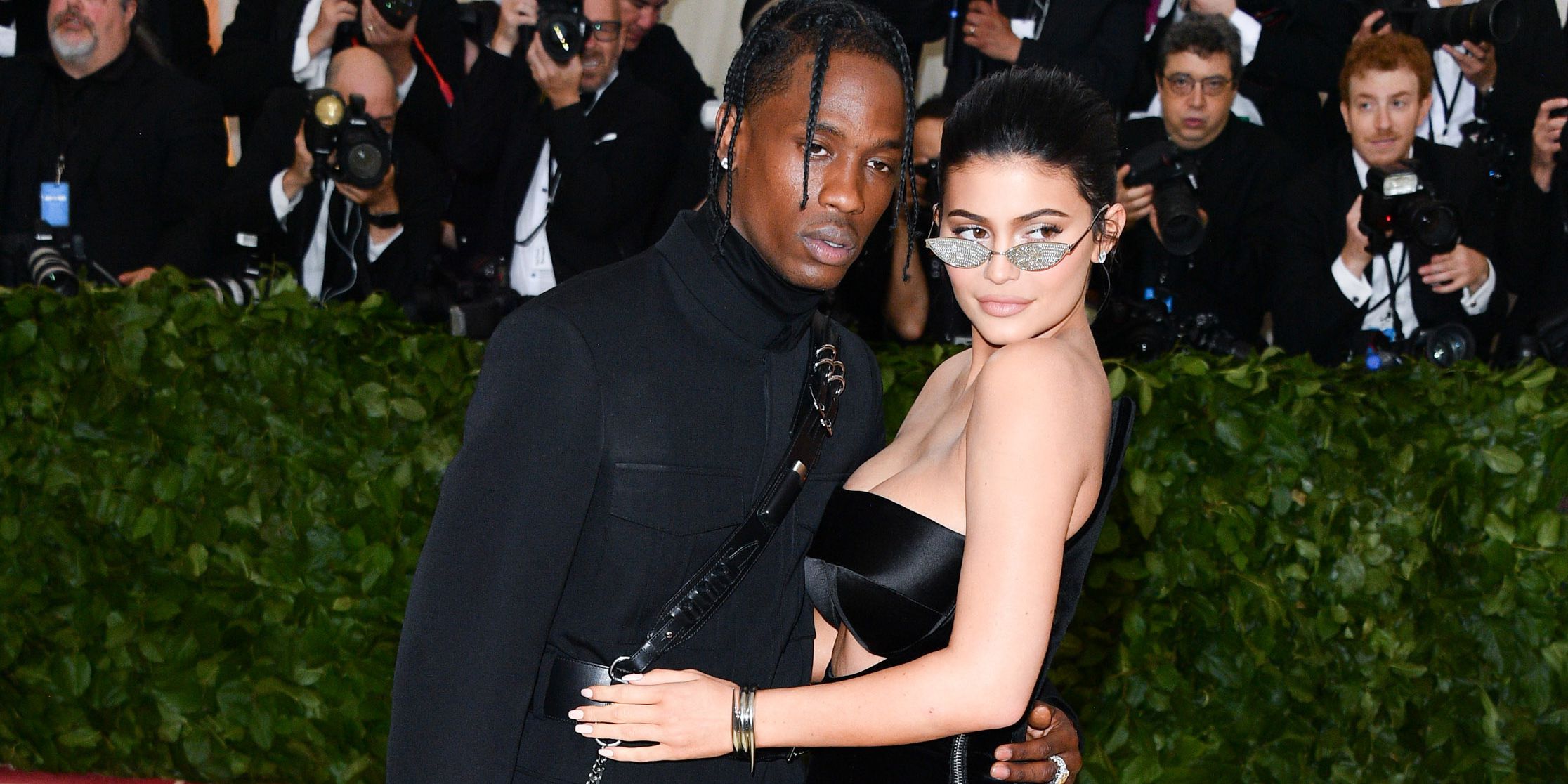 Kylie Jenner et Travis Scott fous amoureux, ils s'installent dans une incroyable villa !