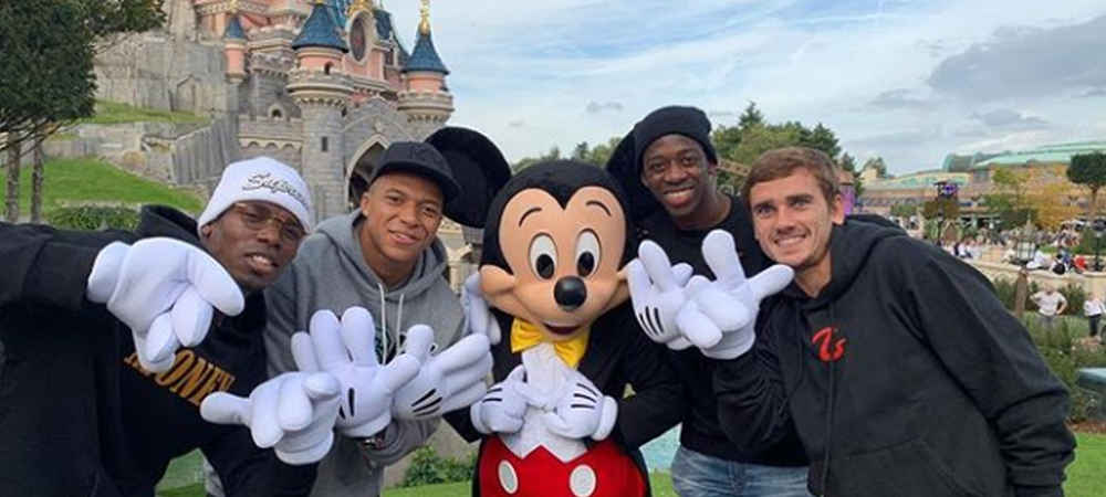 Mbappé et Griezmann en virée à Disneyland !