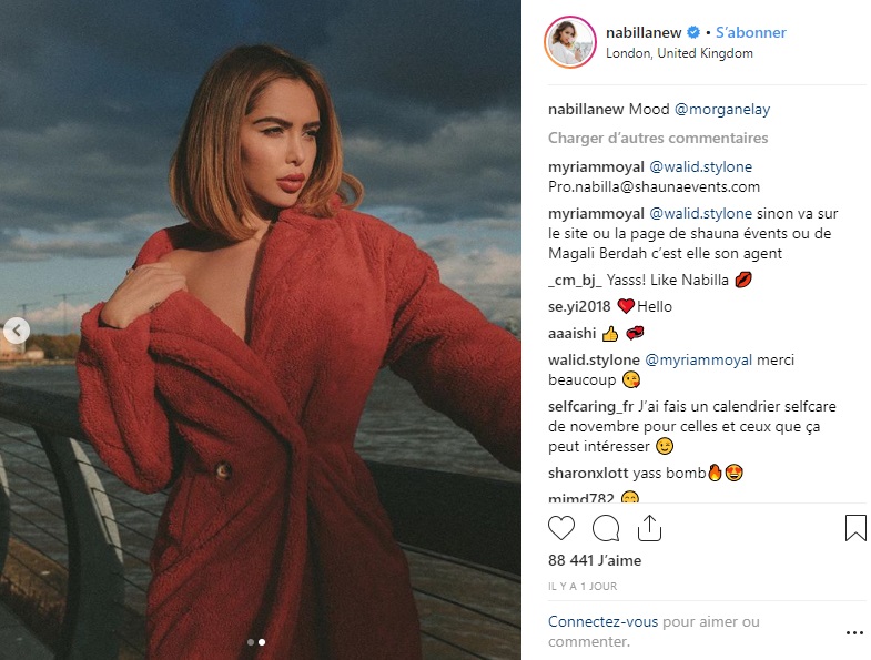 Nabilla Benattia nue sous son manteau à Londres : La starlette fait sensation