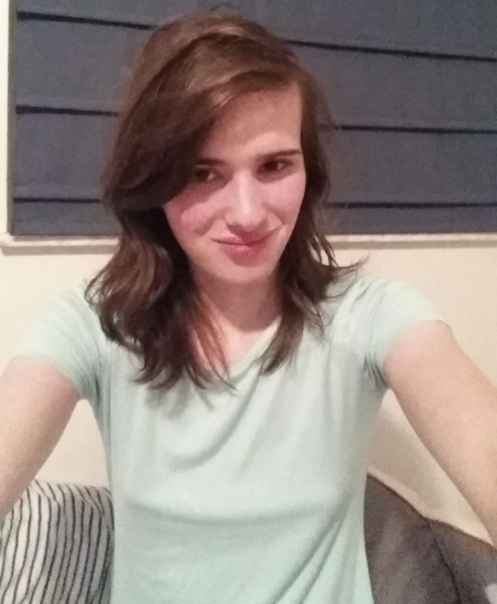 Transgenre : En 17 mois, un ado de 18 ans devient une jolie jeune femme