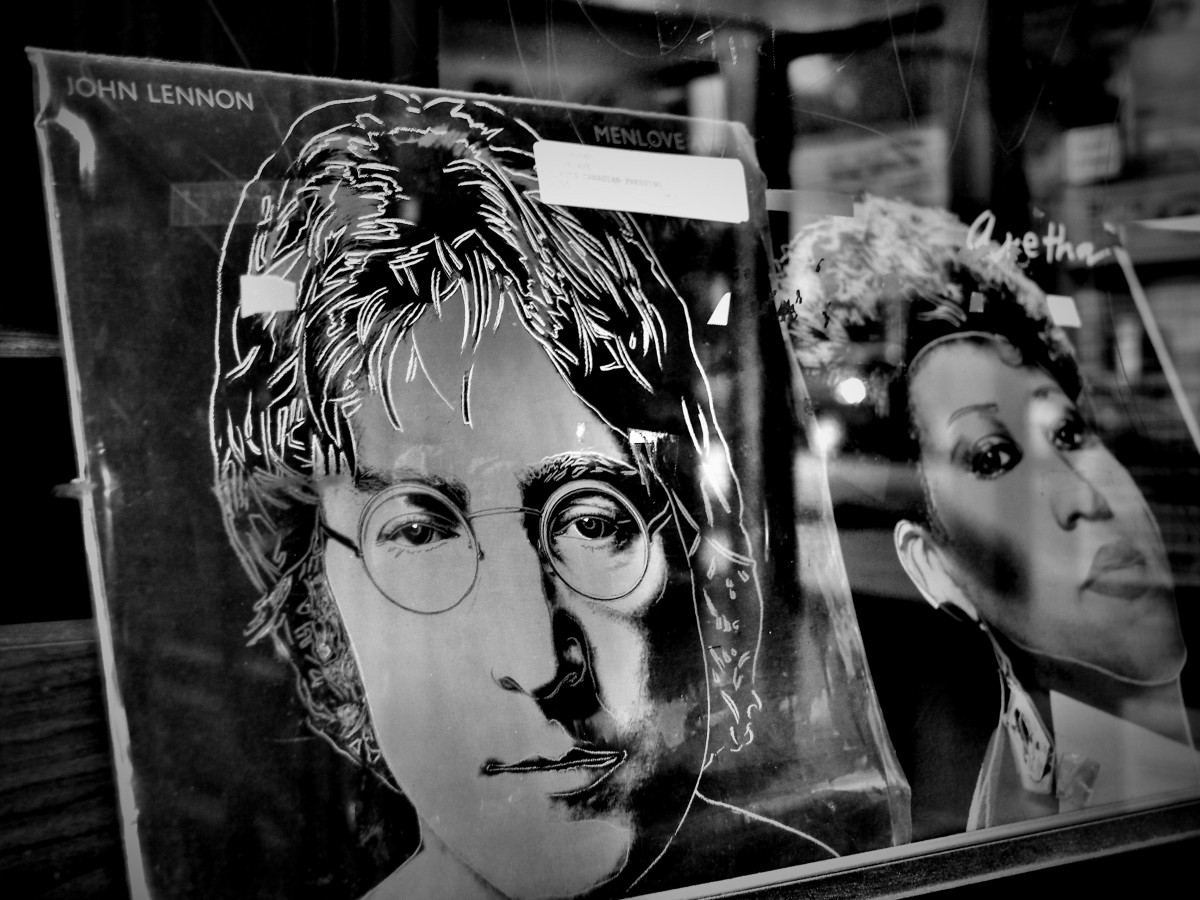 38 ans après, l’assassin de John Lennon regrette enfin son acte