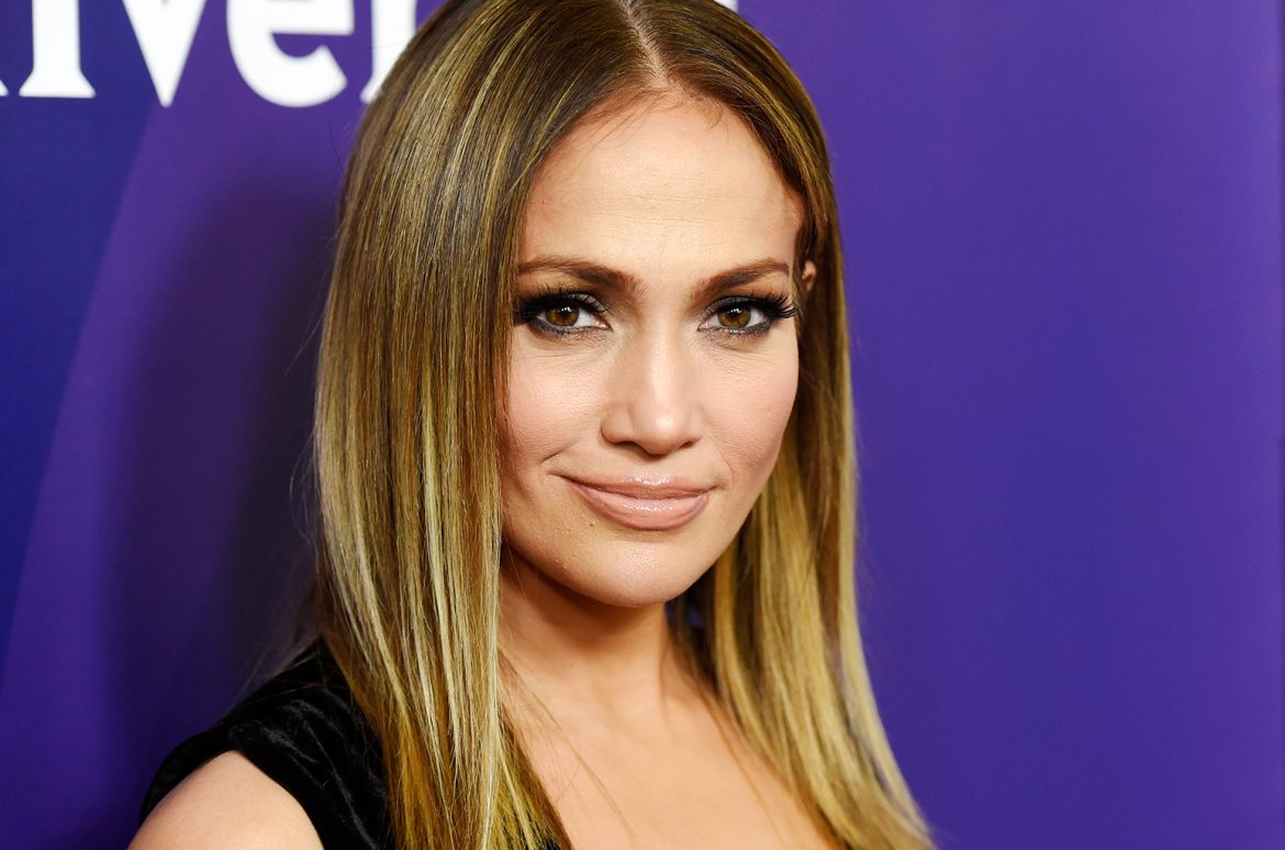 Jennifer Lopez : L'incroyable jackpot qu'elle remporte pour seulement 20 minutes de concert !