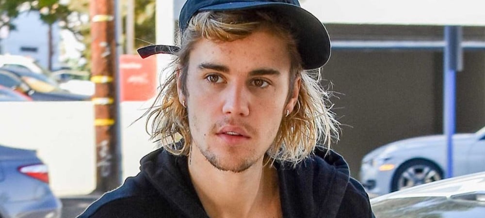 Justin Bieber s’est rasé la tête !