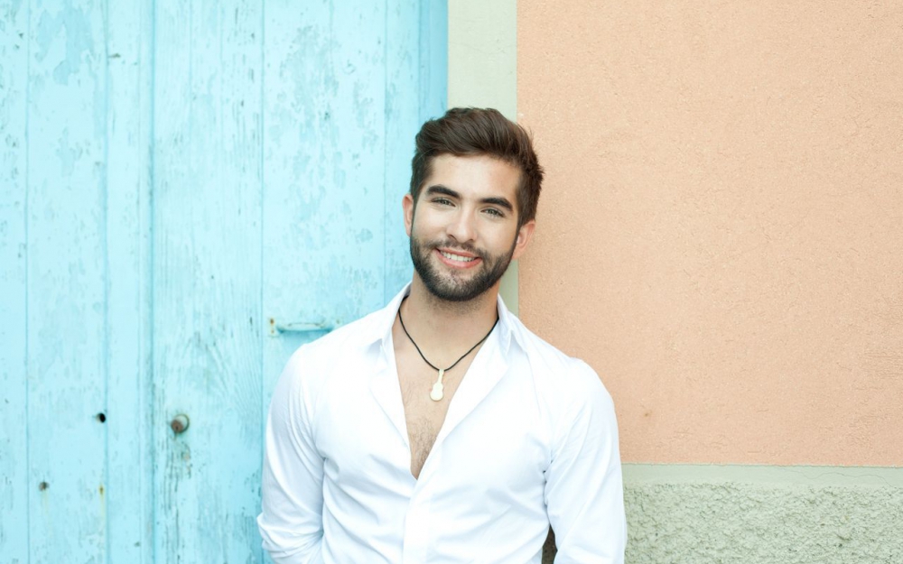 Kendji Girac dort-il vraiment dans sa caravane comme il l'affirme ?