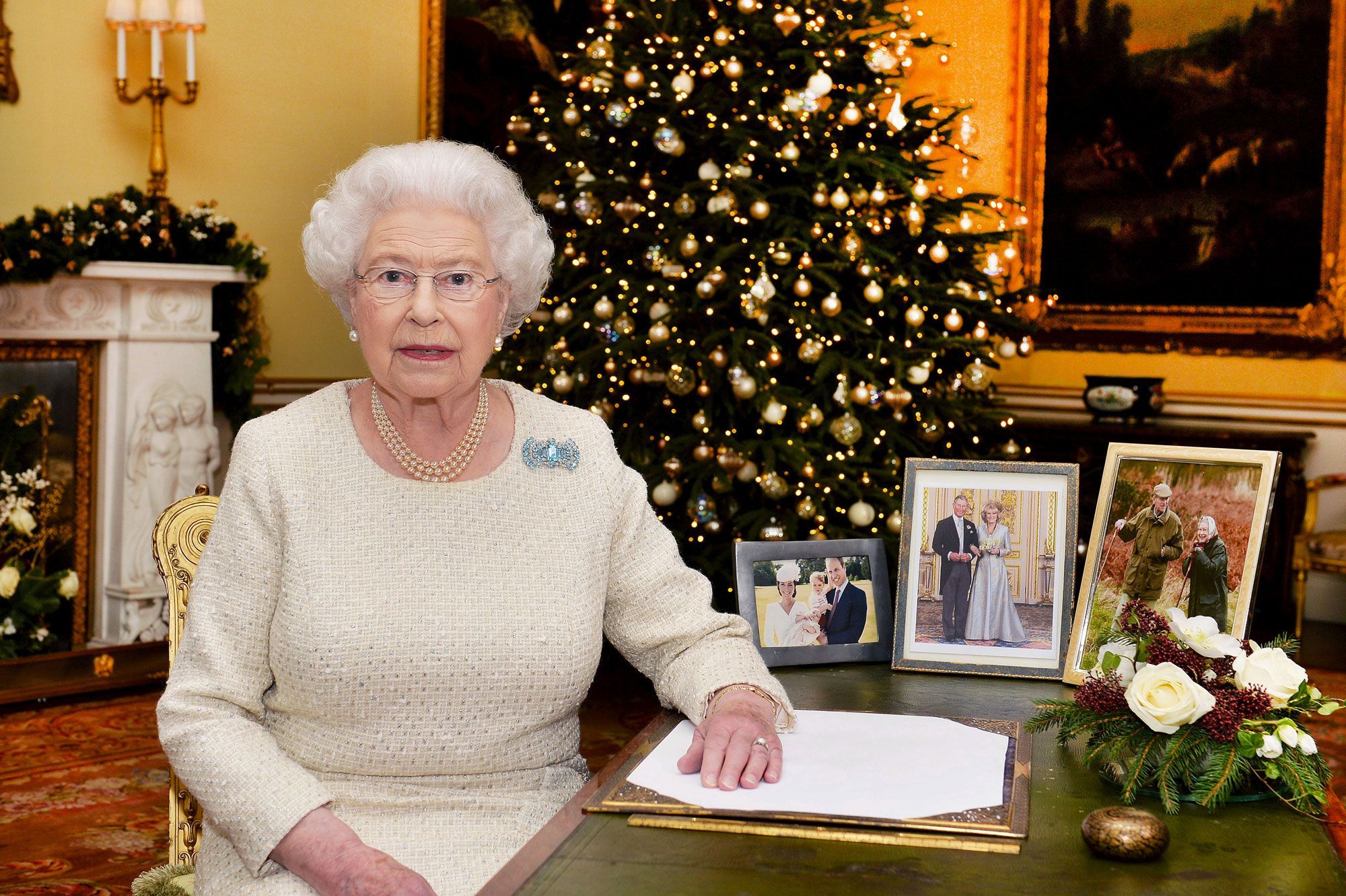 Quand la reine Elizabeth II impose la pesée à ses invités pour Noël