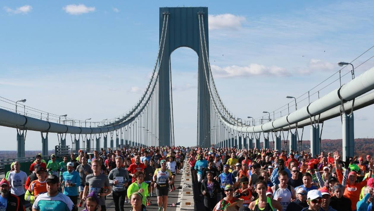 Son fiancé la demande en mariage en plein marathon : Il ne s’attendait pas à cette réponse