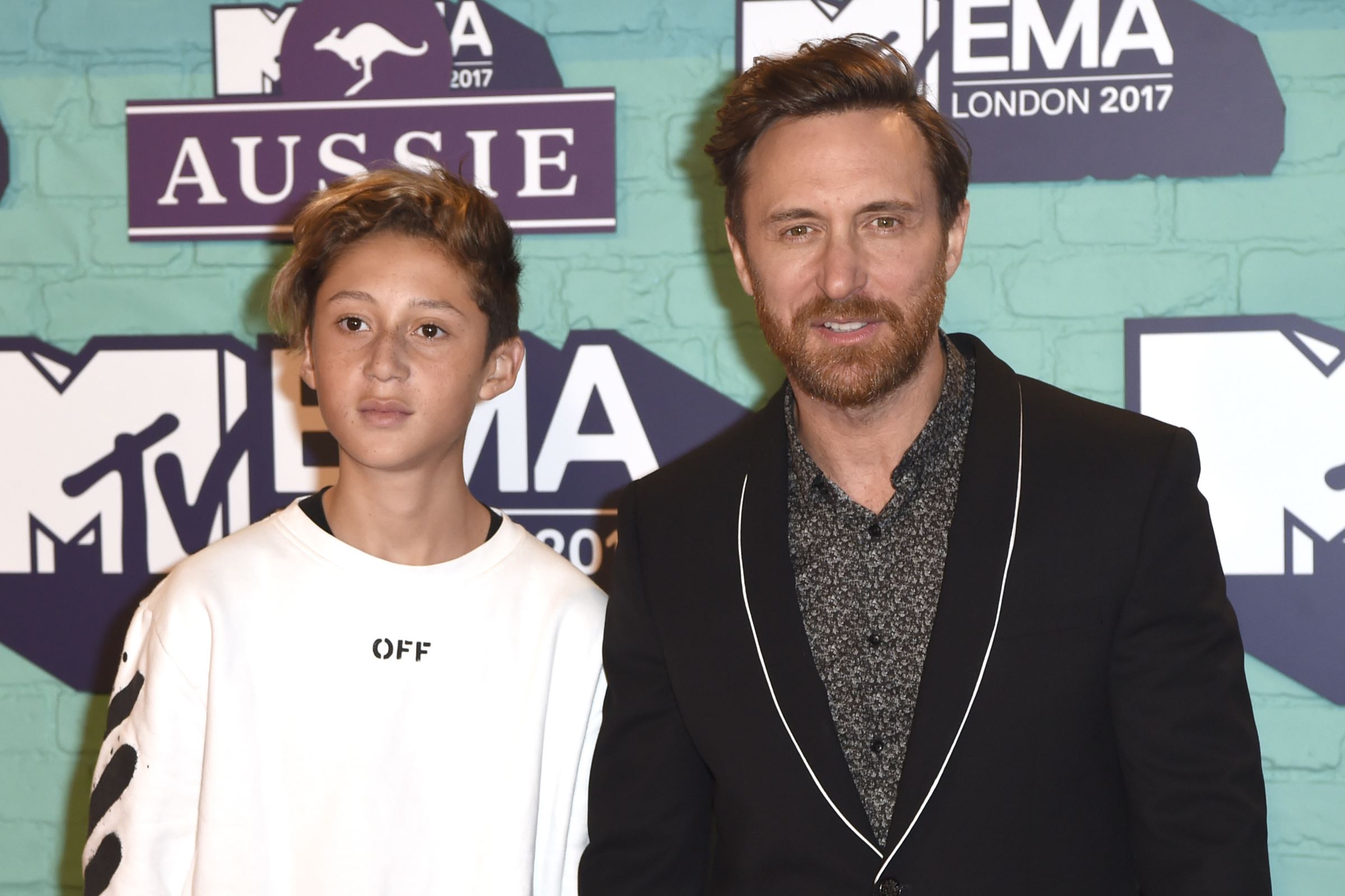 Tim Elvis Guetta : Le fils de Cathy et David Guetta, devient mannequin