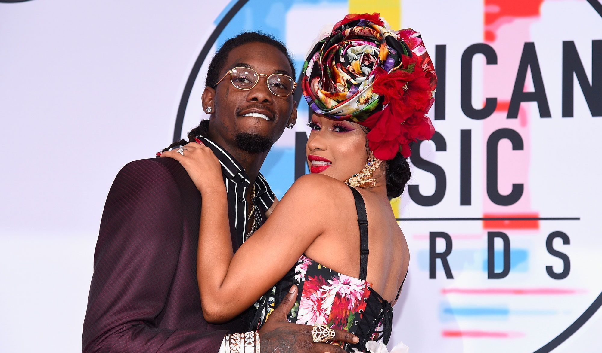 Cardi B : En larmes, la prétendue maîtresse de son mari s'excuse !