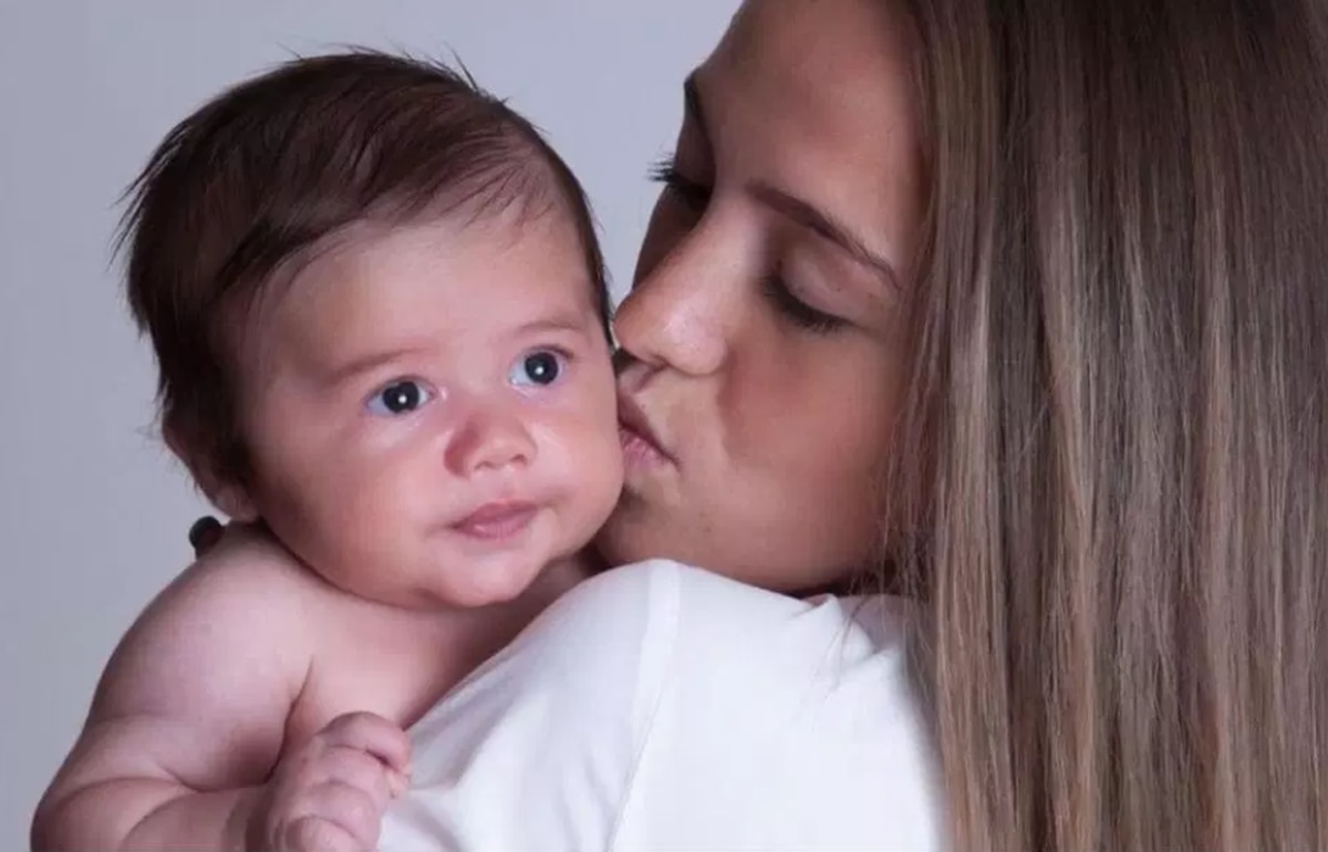 Elle découvre qu’elle est enceinte après 8 mois de grossesse !