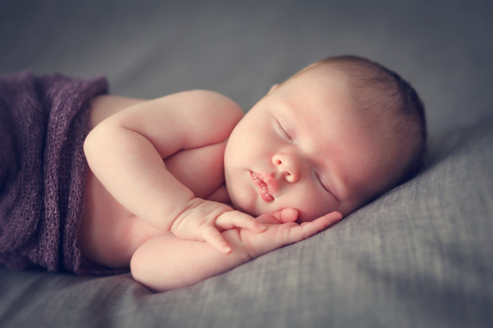 Gilets jaunes : un bébé naît sur un rond-point !