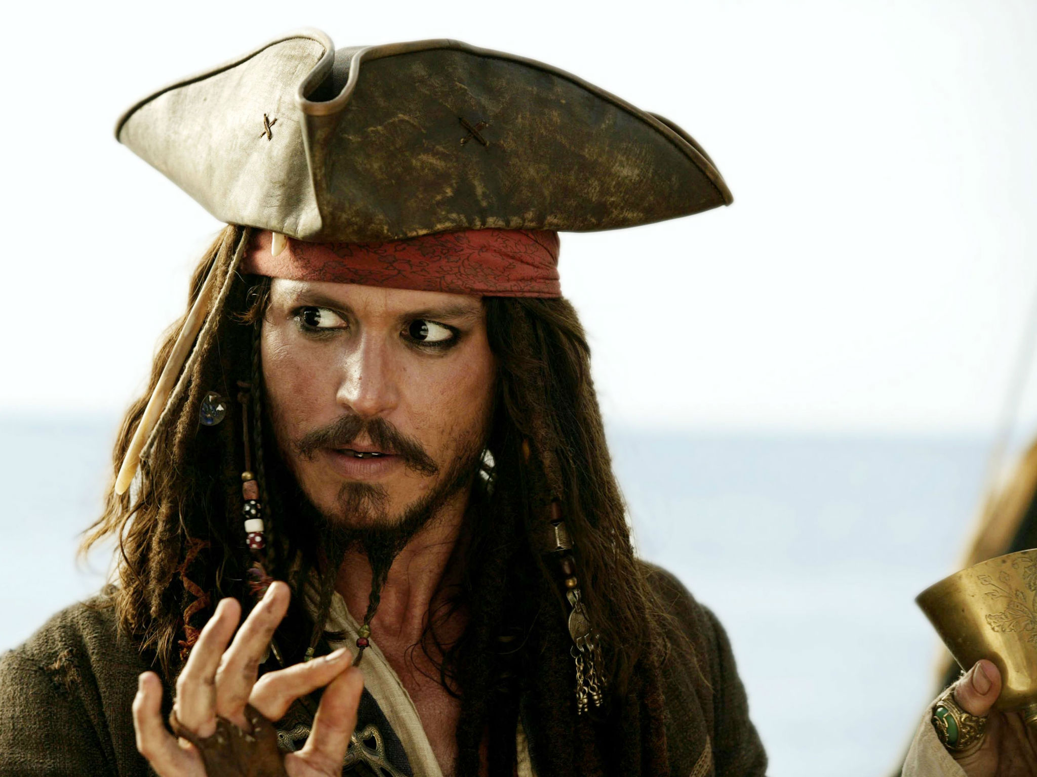 Johnny Depp : Qui est cette belle blonde qu'il embrasse fougueusement ?