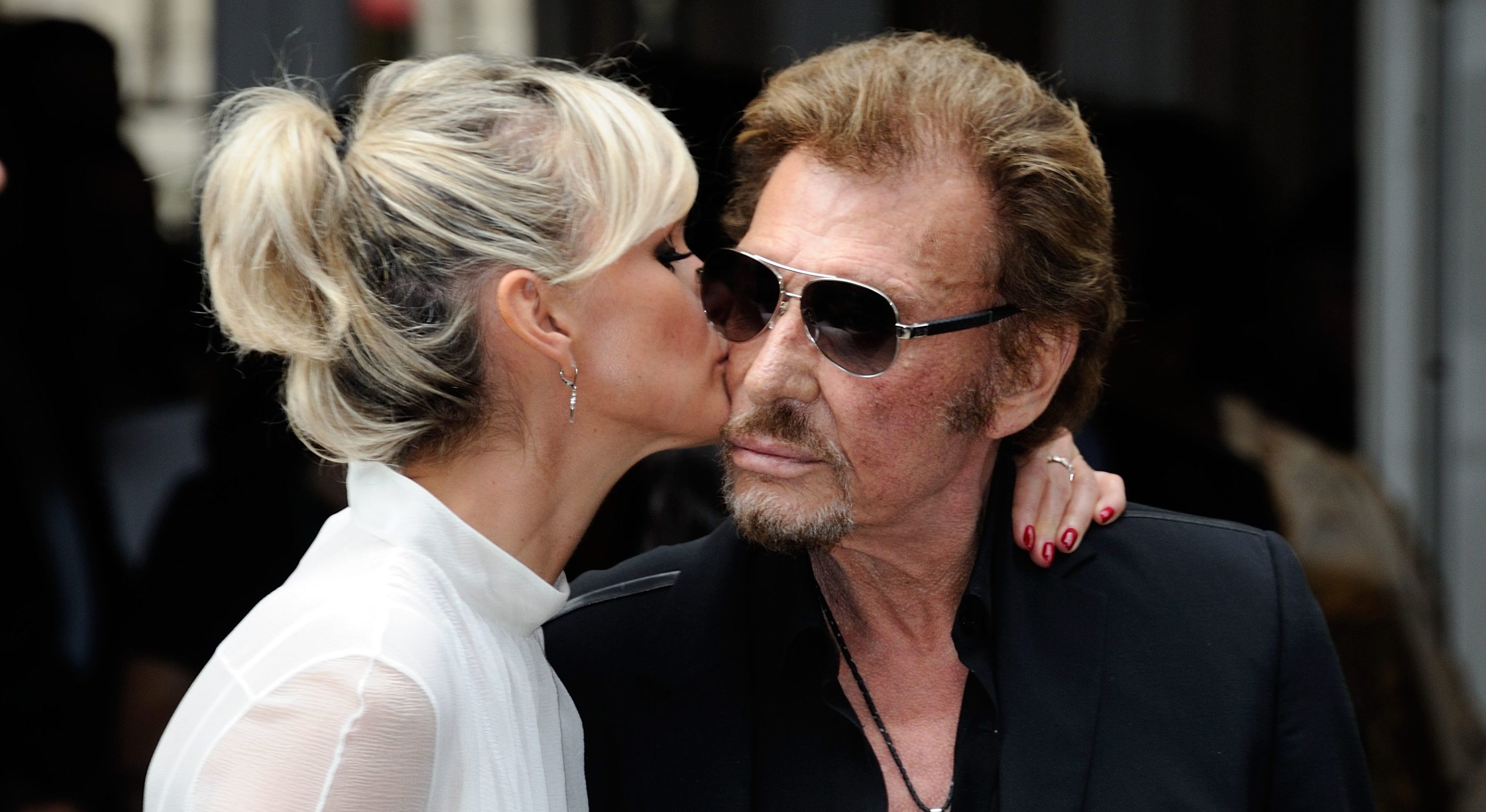 Laeticia Hallyday endeuillée : Elle voudrait tourner la page