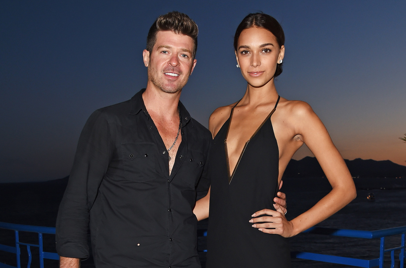 Robin Thicke fiancé : sa proposition surprise à April Love Geary !