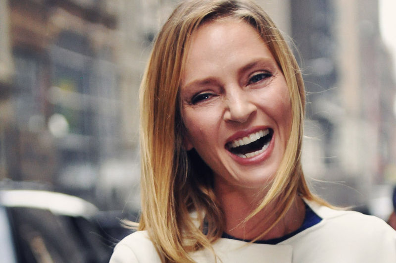 Gilets Jaunes : L'improbable cliché de la comédienne Uma Thurman au milieu des manifestants